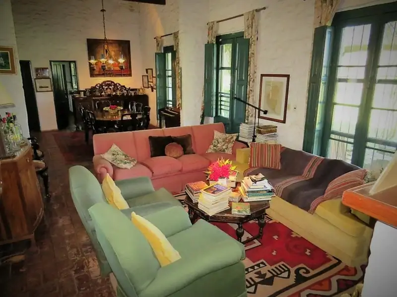 Estancia El Carmen historic architecture